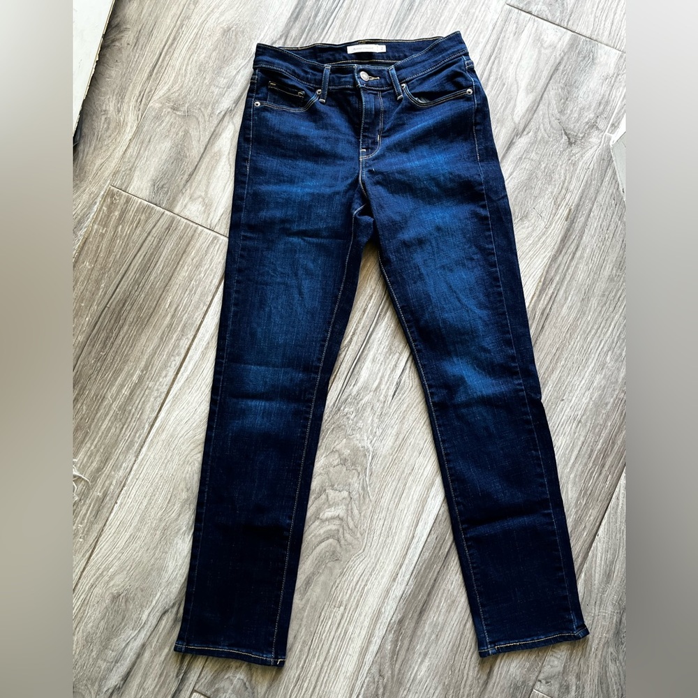 Classic Straight Levi’s Jeans - 2 Regular
